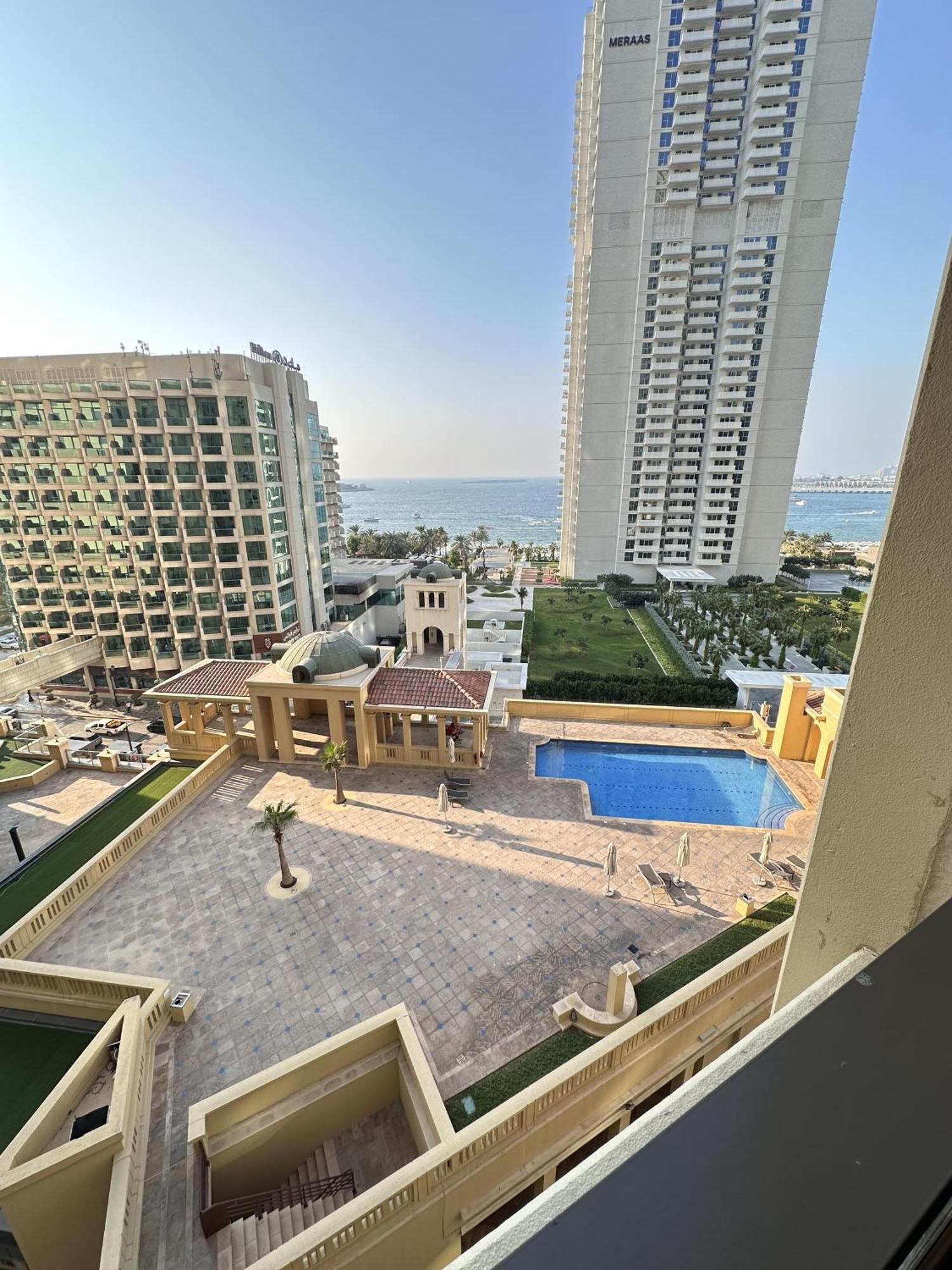 Bollywood Beach Hostel Dubai Exterior photo